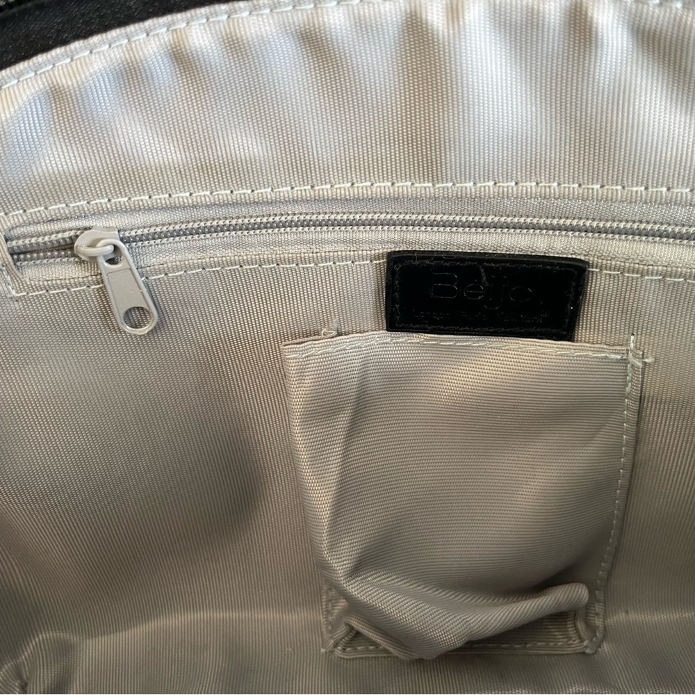 Beijo Over The Moon Handbag in Pastel Pink - Picture 7 of 8